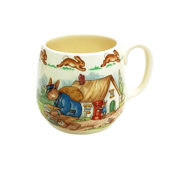 🐇 Bunnykins Easter Mug🧺🐰 Royal Doulton Vintage Postman Town Station Cup - Picture 2 of 12